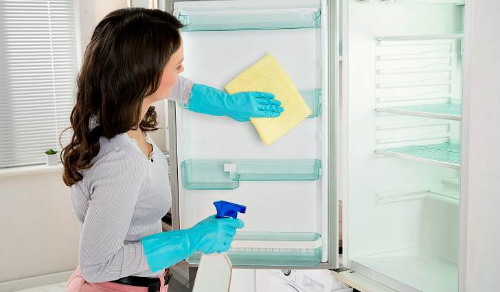 Подготовка к мытью холодильник