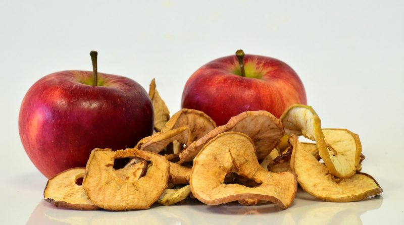 Как сушить яблоки в духовке - 5 правильных и быстрых рецептов, как приготовить сушеные яблоки