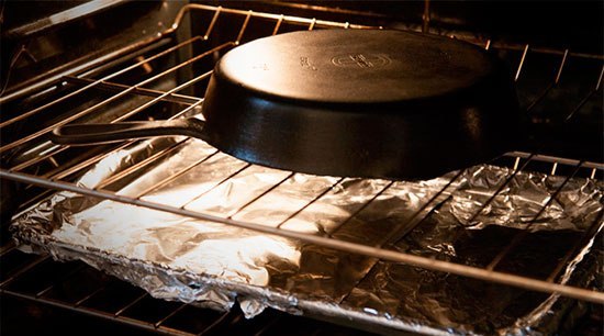 Как включить чугунную сковороду: лучшие способы