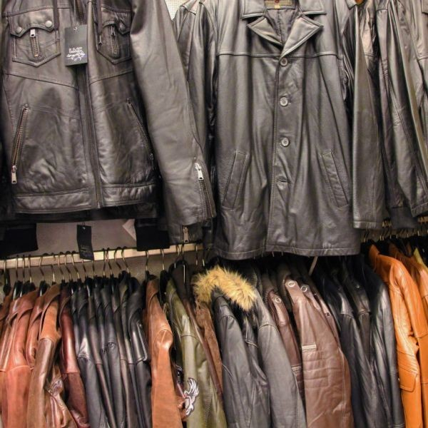 Как почистить кожаную куртку в домашних условиях: эффективные и доступные способы
