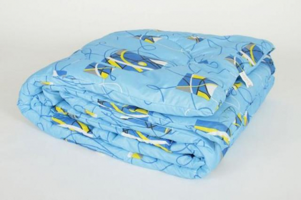 Как красиво и компактно сложить одеяло и подушку в шкафу: 2 способа