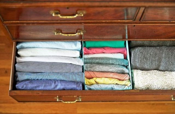 Как навести порядок в шкафу с одеждой: освободить место, рассортировать, сложить