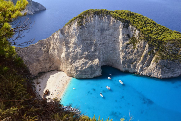 Пять причин поехать в Грецию