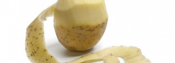 Простые советы о том, как использовать удобрение из картофельной кожуры в вашем саду и многое другое