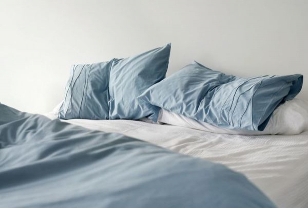Как часто менять постельное белье: раз в неделю, два раза или в месяц