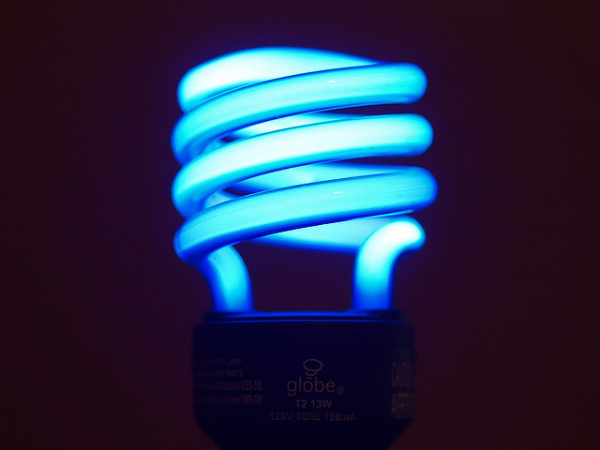 Где взять энергосберегающие лампочки и что делать, если они сломаются?