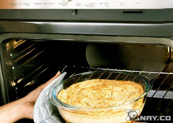 Дно выпечки горит в газовой духовке - а вдруг пирог не испечется?