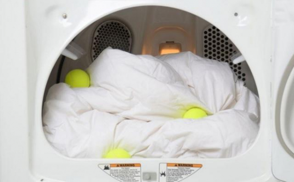 Как стирать коврик для ванной: на машинке или вручную
