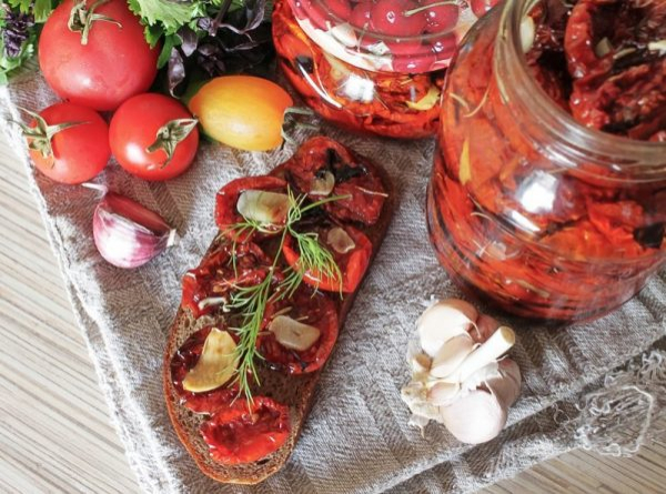 Вяленые помидоры по-итальянски простые и вкусные