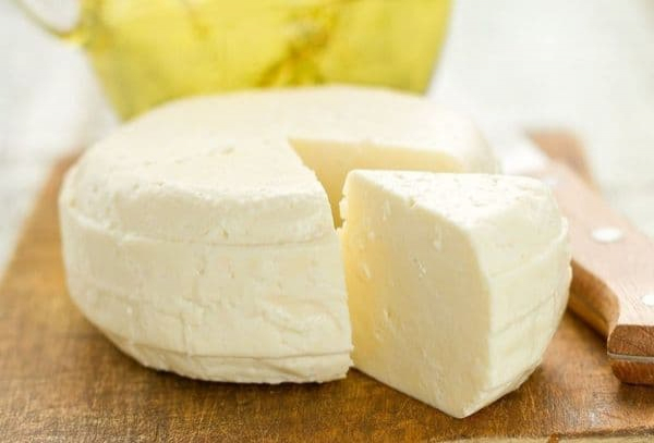 можно ли хранить сыр в морозилке - хозяйки делятся опытом