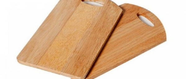 Как очистить деревянную и пластиковую разделочную доску