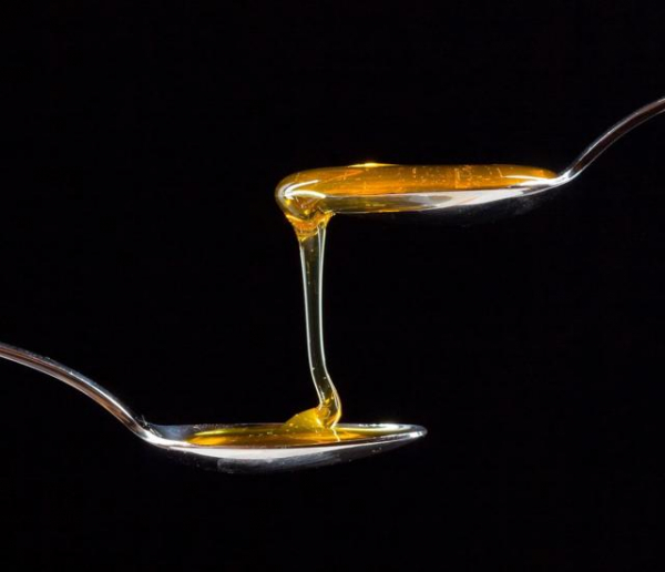 Поскольку мед нельзя нагревать старше 60 лет, нагретый продукт опасен
