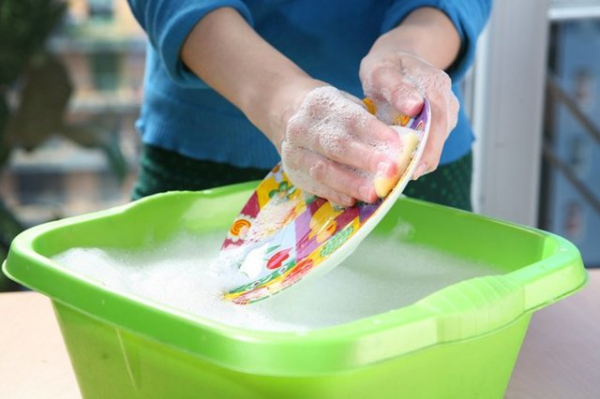 можно ли мыть средством для мытья посуды - в чем сложности и преимущества метода