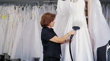 Как постирать свадебное платье в домашних условиях: действенные способы