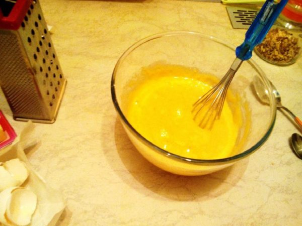 Омлет на сковороде с молоком: рецепты и секреты приготовления