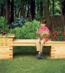 Как сделать красивую садовую скамейку из подручных материалов своими руками?
