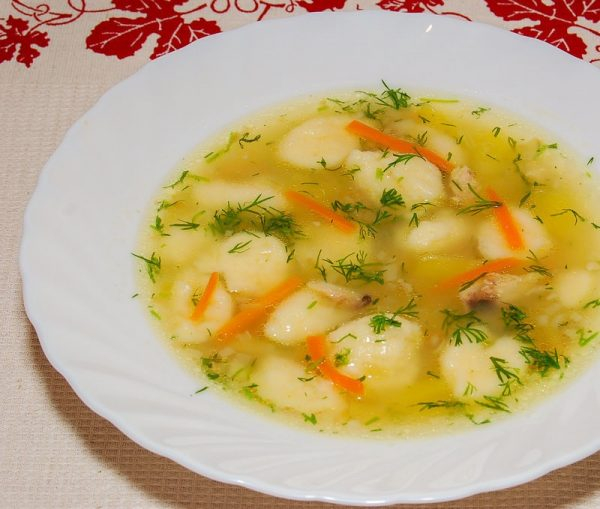 Четыре простых рецепта курино-яичного супа