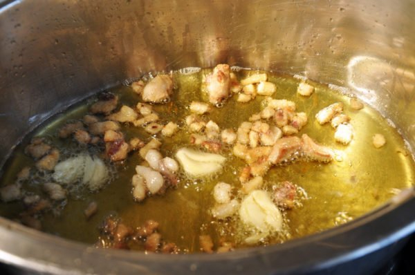 Густой суп или лапша с соусом: вкусная лагманская кухня