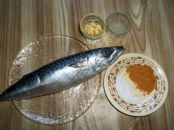 Запеченная скумбрия: рецепт аппетитной рыбы, запеченной в фольге
