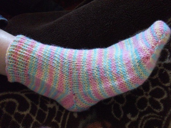 Делаем бесшовные носки на двух спицах - легко, интересно и увлекательно