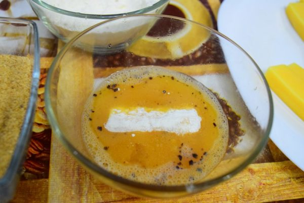 Панированный сыр: вкусная горячая закуска