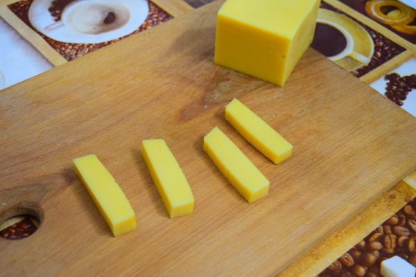 Панированный сыр: вкусная горячая закуска