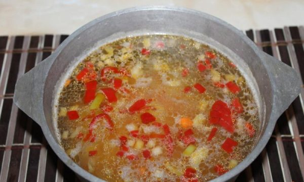 Пикантный консервированный суп из каштанов: изысканные рецепты