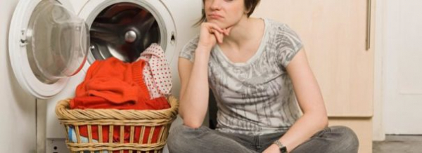 Как самостоятельно убрать неприятный запах в стиральной машине