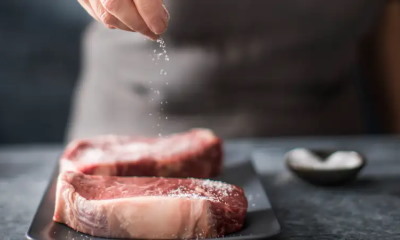 Сколько можно хранить говядину в холодильнике и без, в морозилке, срок годности сырого мяса, сколько стоит готовое мясо, советы как продлить срок хранения замороженного и охлажденного