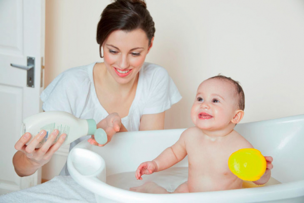 12 лучших средств для ванн для новорожденных