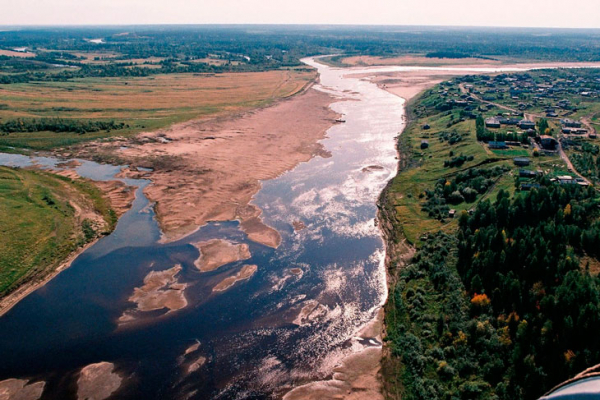 От Колымы до Волги: 10 самых загрязненных рек России