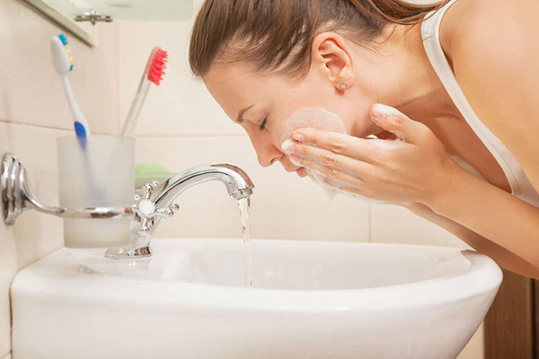 11 лучших мыл для лица — нежное очищение и уход
