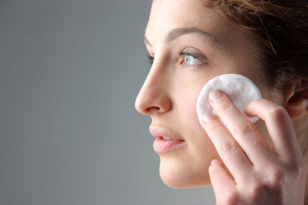 Гладкая и красивая кожа: 15 лучших кремов для лица