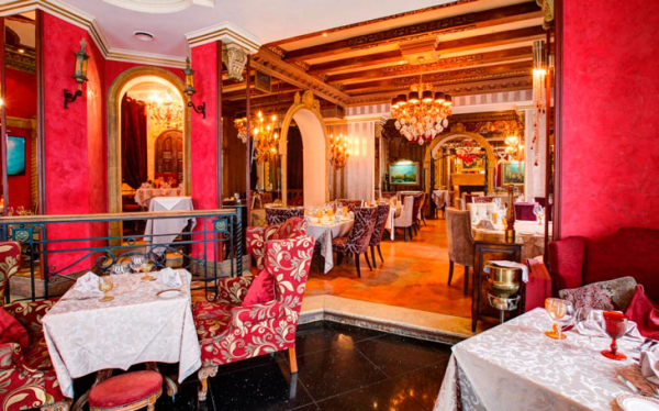 Атмосферно и элегантно: 12 самых красивых ресторанов Москвы