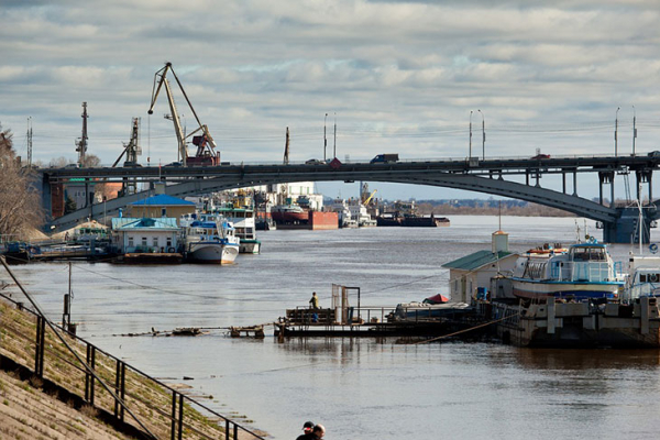 От Колымы до Волги: 10 самых загрязненных рек России